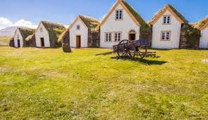 <span> Day 3</span>REYKJAVIK – AKUREYRI