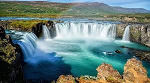 <span>Day 4</span> DIAMOND CIRCLE (GODAFOSS, LAKE MYVATN) – MYVATN NATURE BATH – AKUREYRI