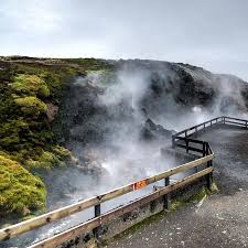 <span>Day 5</span>AKUREYRI –BORGARNES (DAY LENGTH: 09 HOURS)