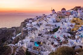 <span>Day 6</span>Half Day Island tour – Oia village tour